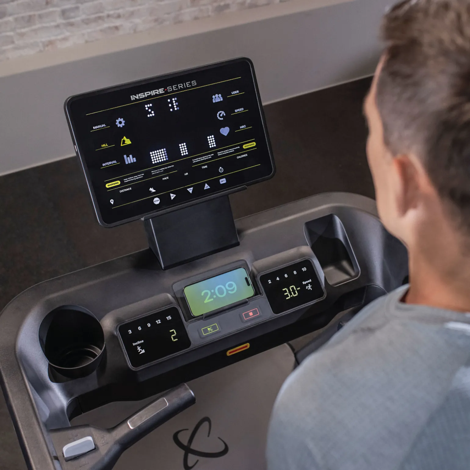 Inspire Laufband T7