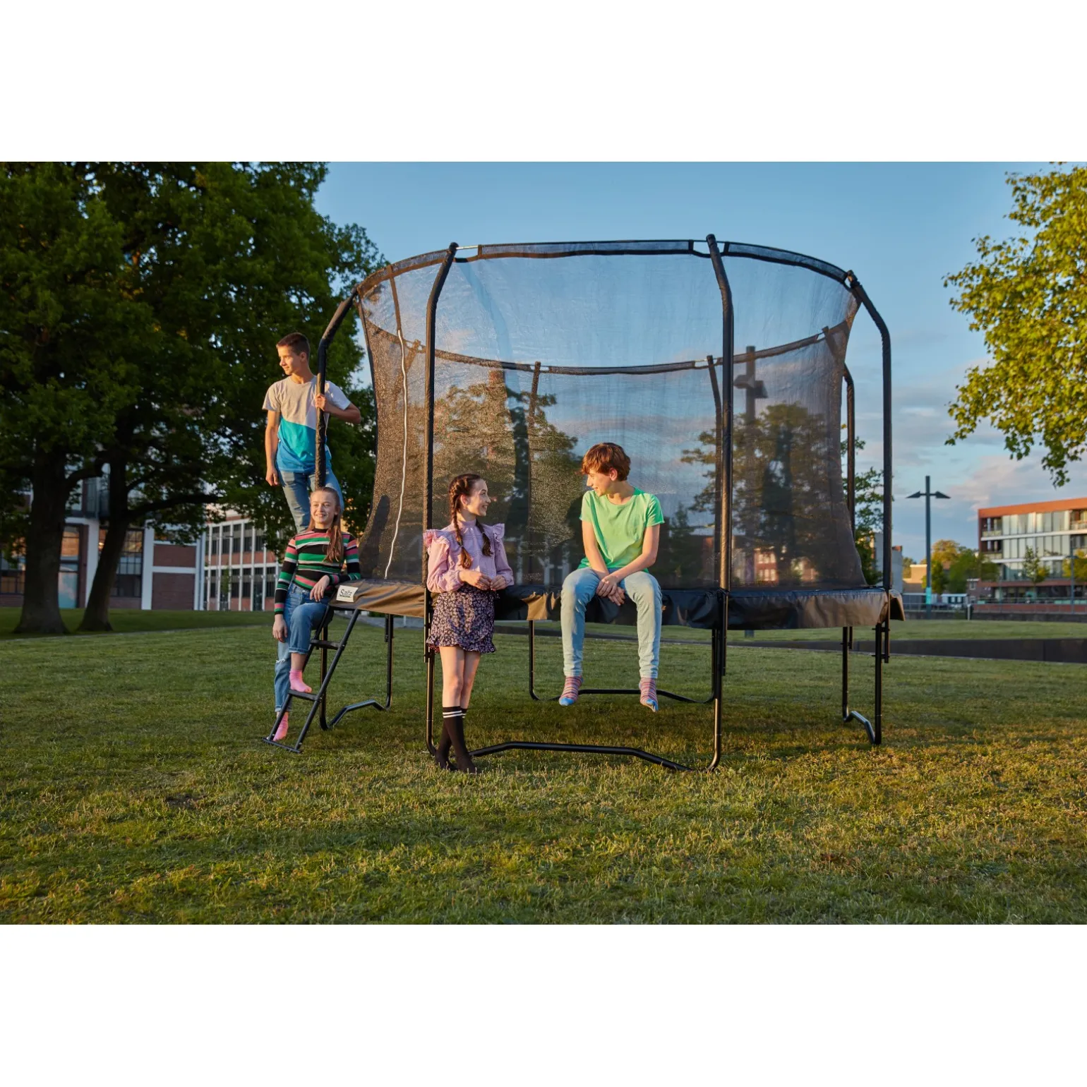 Salta Trampolin Premium Black Edition