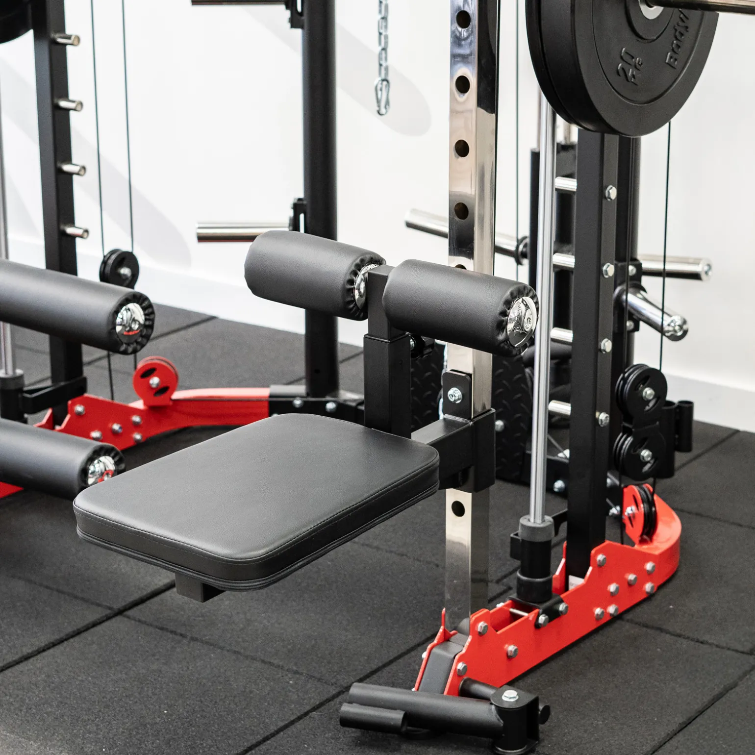 Taurus Latzug-Sitz für MS-Stationen